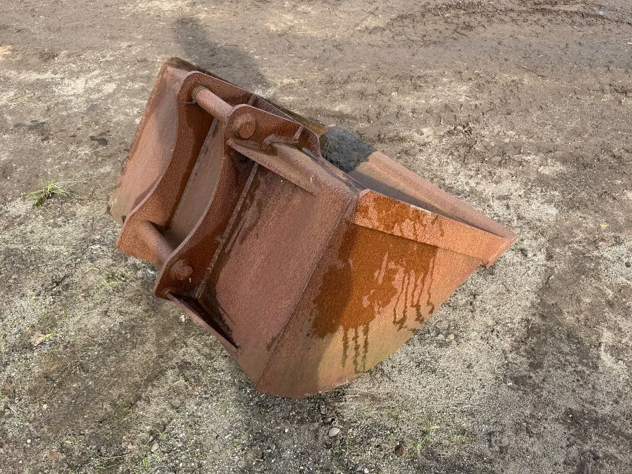 Billede 2 - - - - - - - 90 Cm bagskovl - Ford Beslag