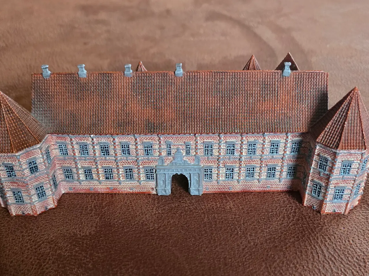 Billede 1 - Trip Trap Miniature – Voergård Slot (Model 1:300)