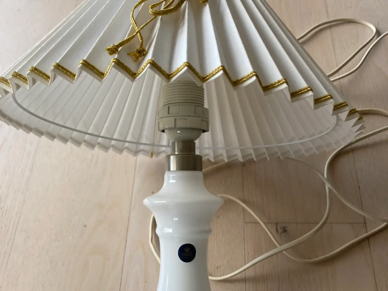 Billede 1 - Bordlampe Royal Copenhagen hvid