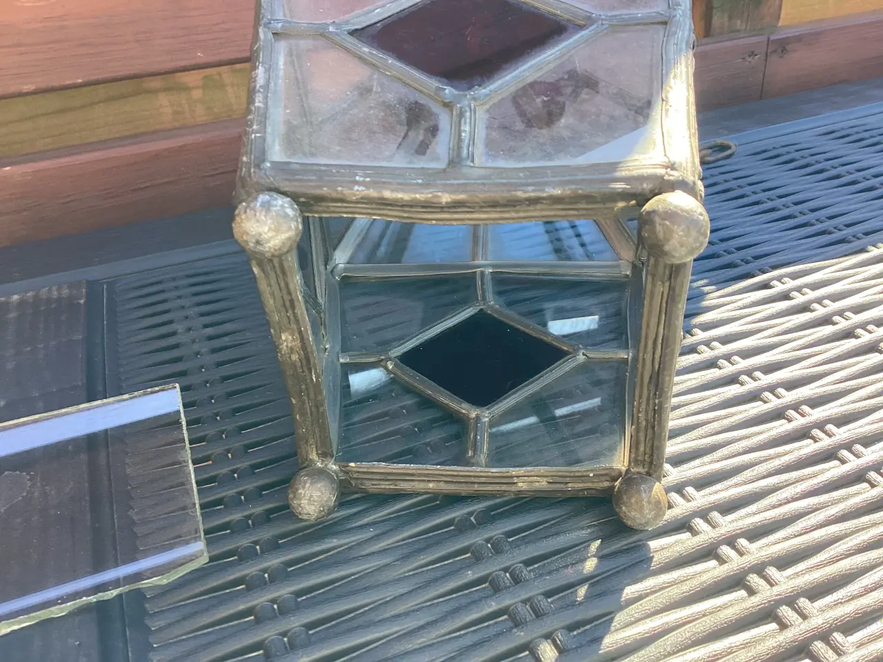 Billede 9 - Ældre lampe i glas og metal