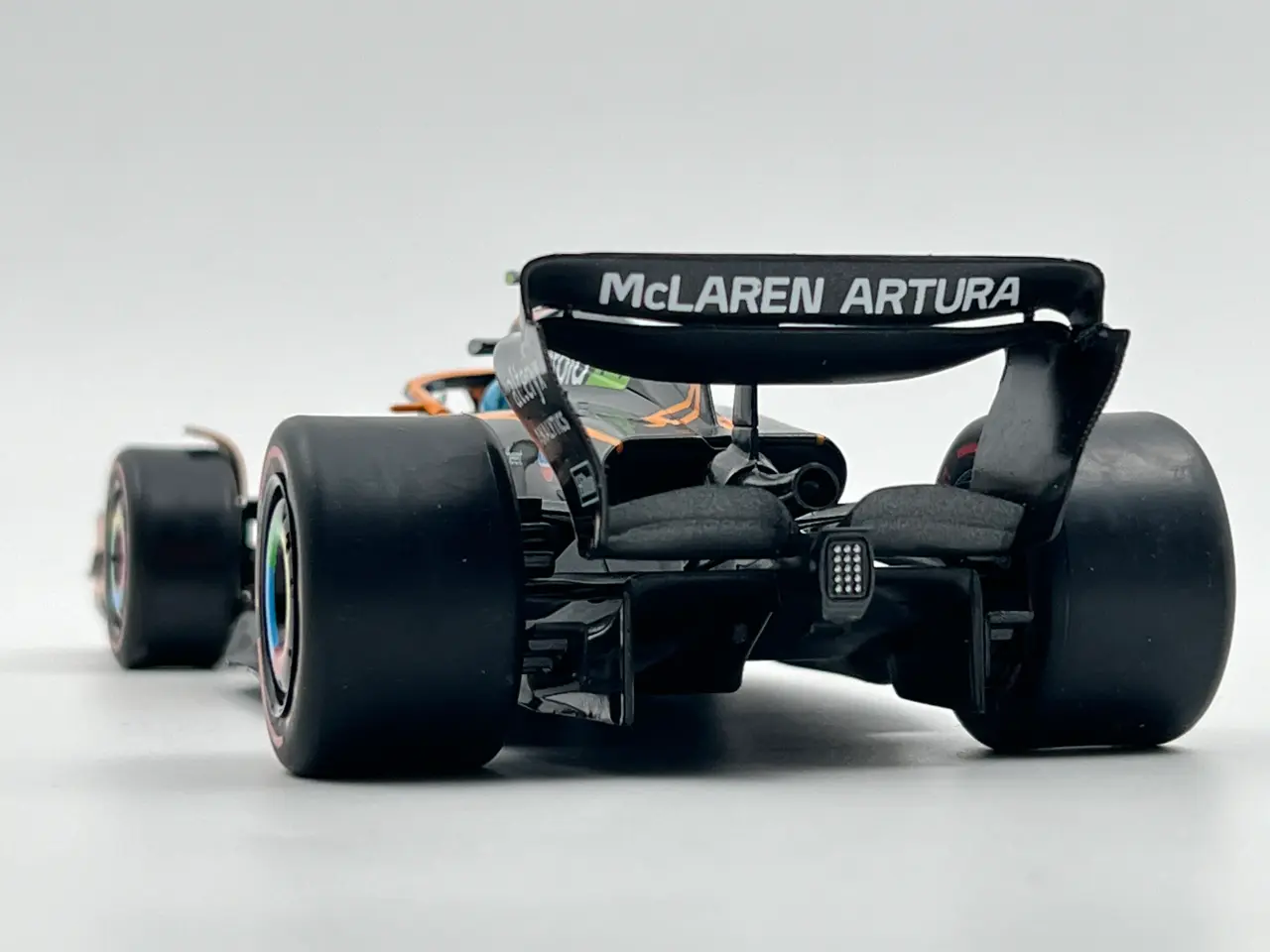 Billede 8 - 2022 McLaren Mercedes MCL36 #4 - 1:18 Driver: Lan