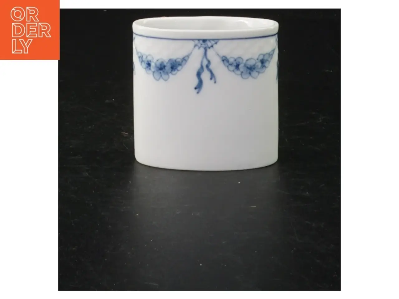 Billede 1 - Porcelænsaskebæger fra B&G (str. 6,5 x 6,5 cm)