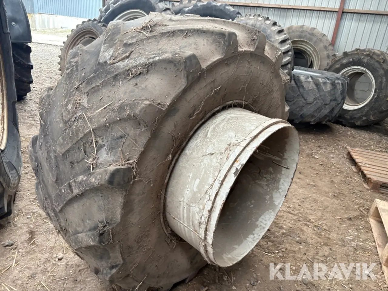 Billede 5 - Tvillingehjul Michelin 600/65 R 28 2 styk