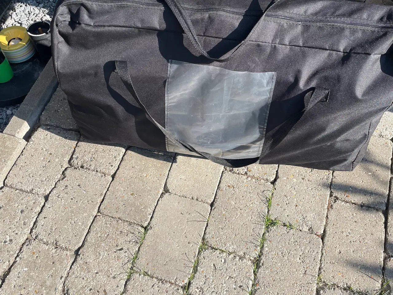 Billede 1 - Opbevaring i teltet