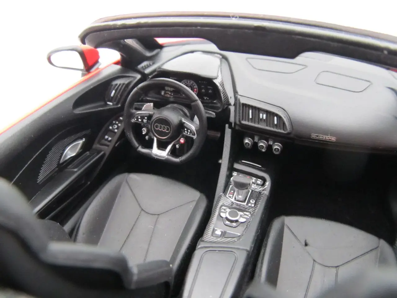 Billede 6 - 2016 Audi R8 Spyder 1:18 AUDI Dealer Edition
