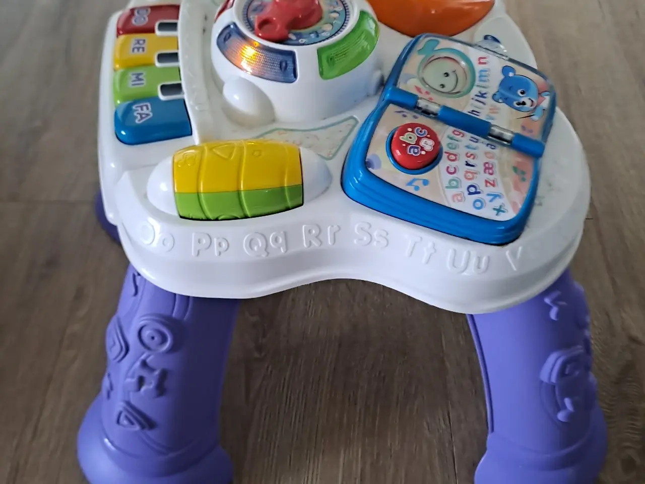 Billede 2 - Fisher-Price aktivitetsbord med lys og lyd