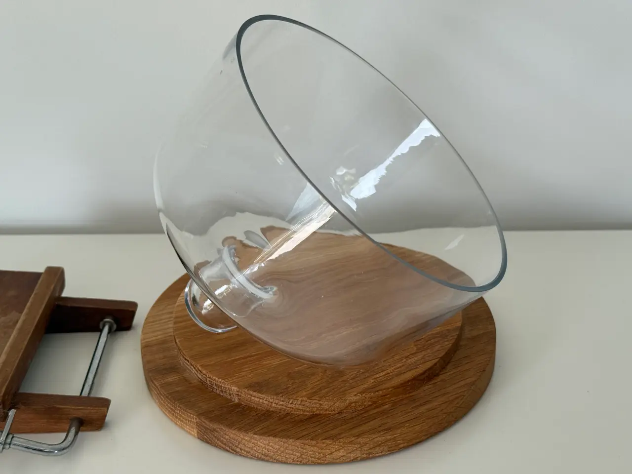 Billede 2 - Retro teak osteklokke m. glas