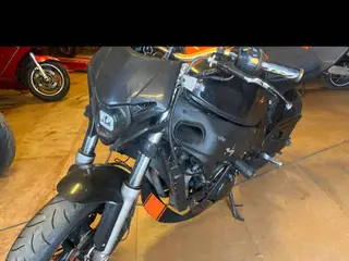 Suzuki GSXR 600 streetbike