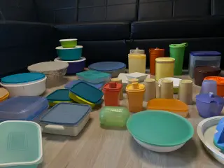 Blandet tupperware