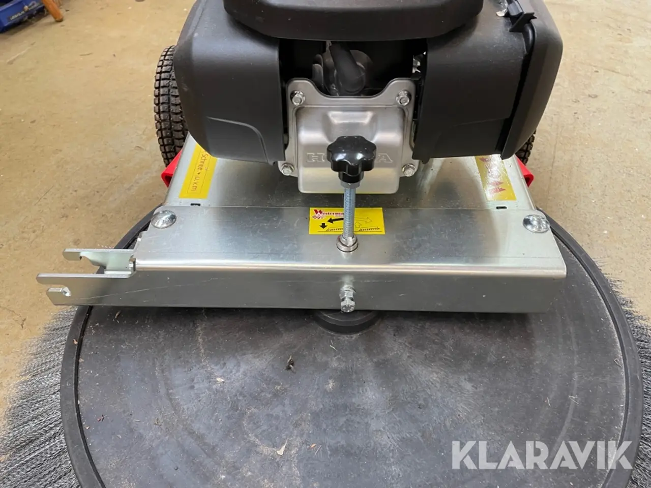 Billede 5 - Fejemaskine Westermann Honda GCVx170