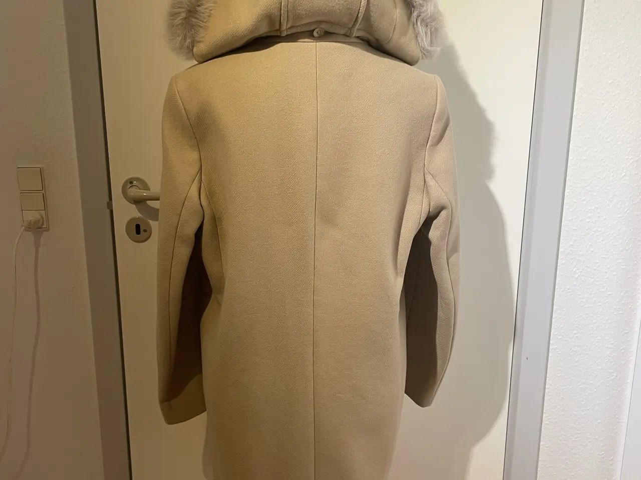 Billede 4 - Massimo Dutti - frakke