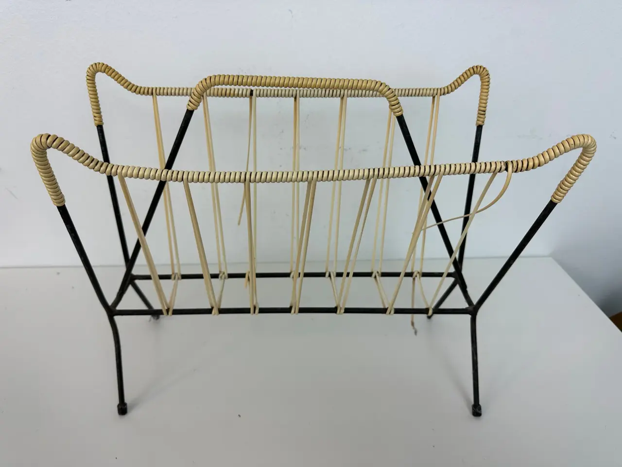 Billede 1 - Retro avisholder / Magasinholder