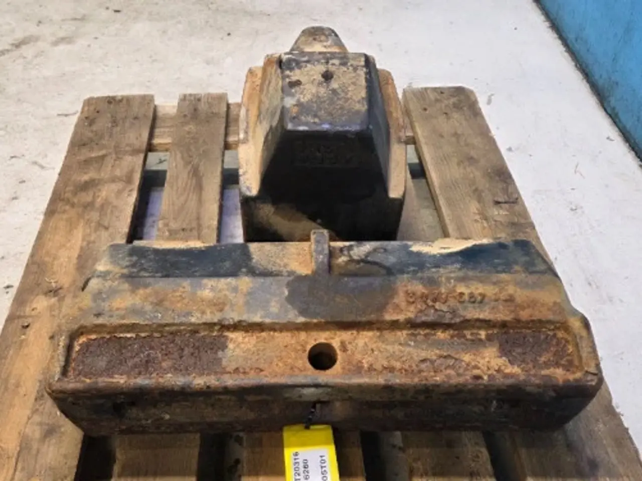 Billede 9 - Massey Ferguson 6260 Frontvægt Holder 3777687M5
