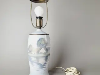 ⭐️· Bing & Grøndahl porcelænslampe (model 8566)