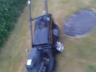 Plæneklipper 