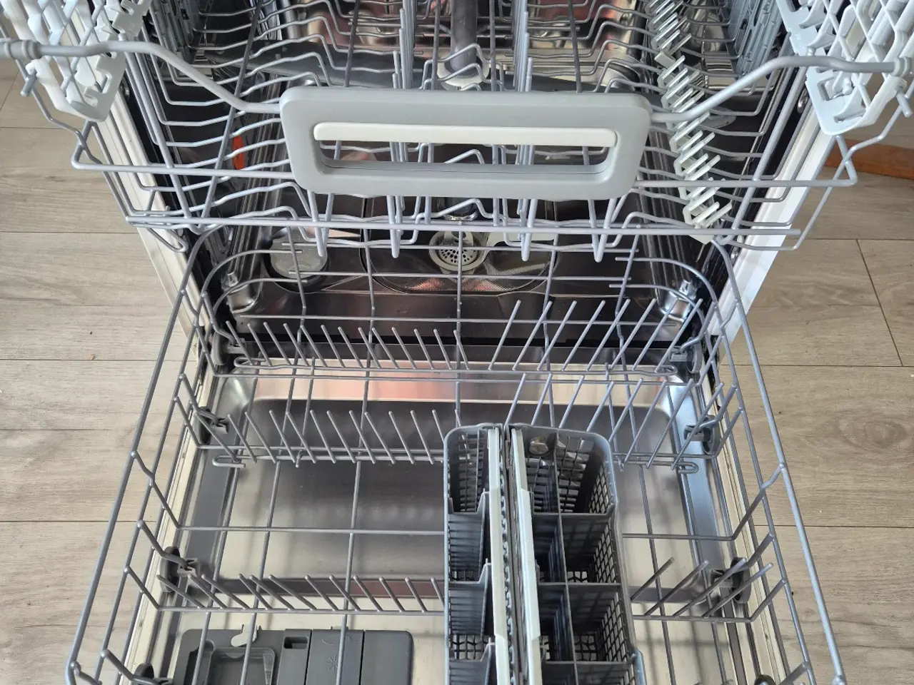 Billede 3 - Electrolux integreret opvaskemaskine
