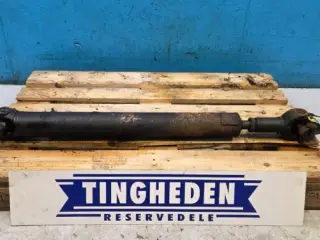 Case 8010 Kardanaksel 86999166
