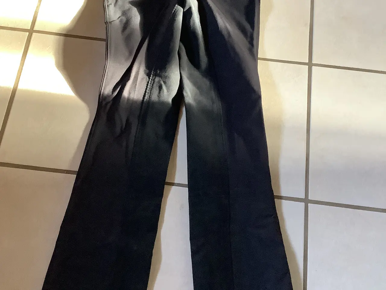 Billede 2 - Nye ridebukser str. 38, sælges