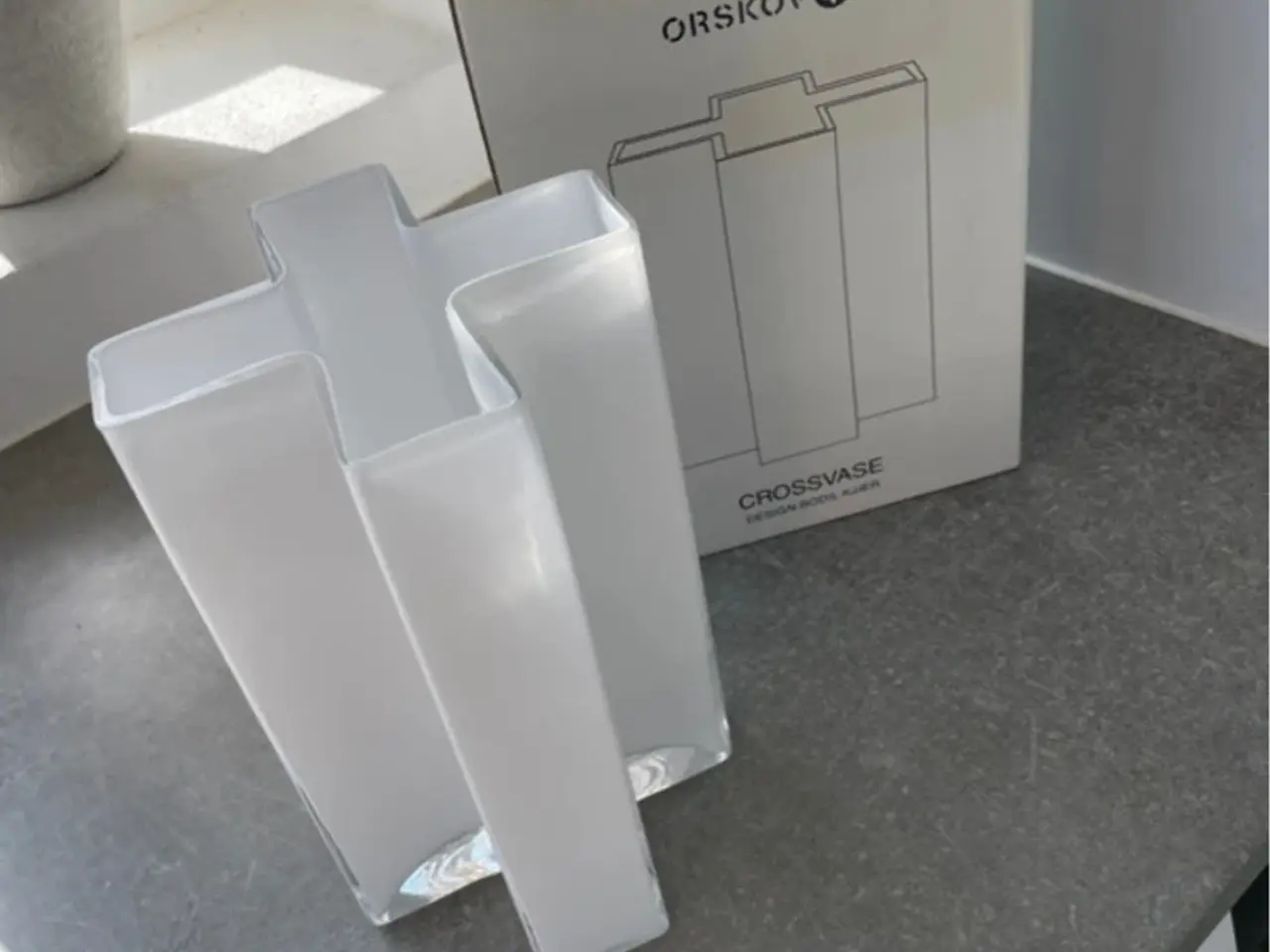 Billede 1 - Kryds vase designet af bodil Kjær
