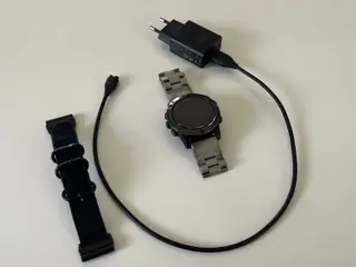 Garmin Fenix 5X m. 2 remme og lader