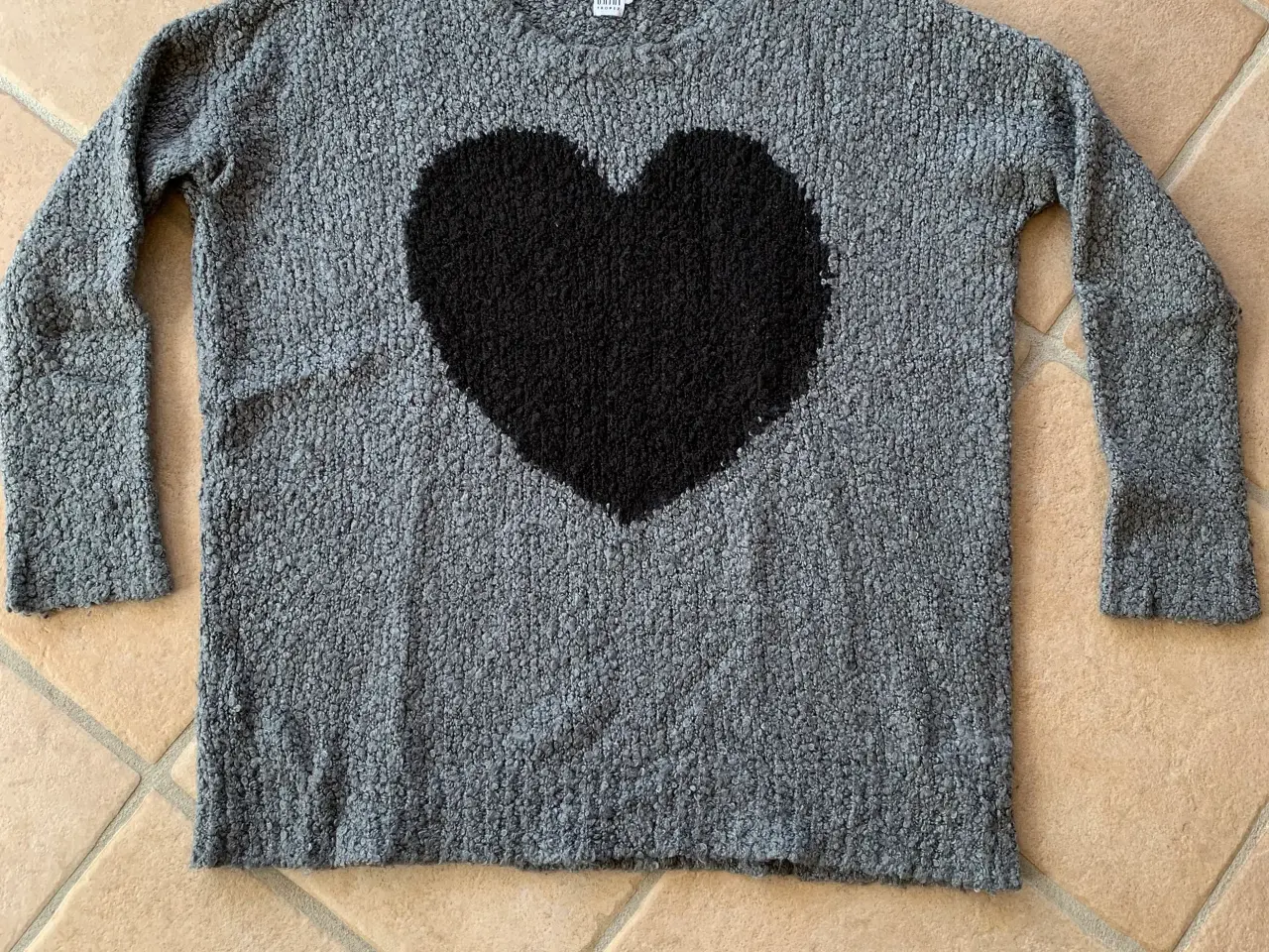 Billede 1 - Saint Tropez strik bluse str. XL