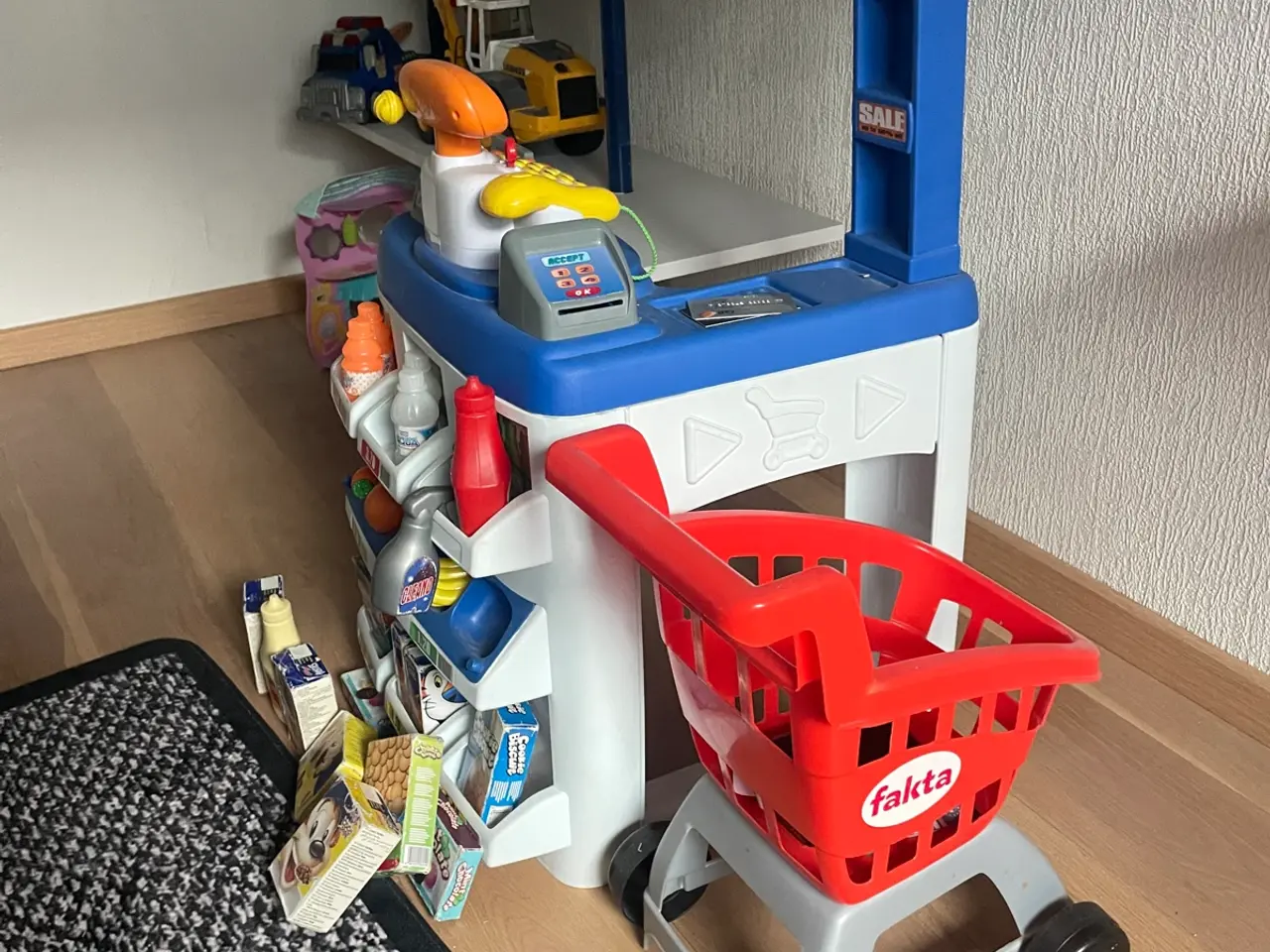 Billede 2 - købmandsbutik børn