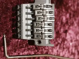Original Ibanez Edge Tremolo (Made in Japan) fra e