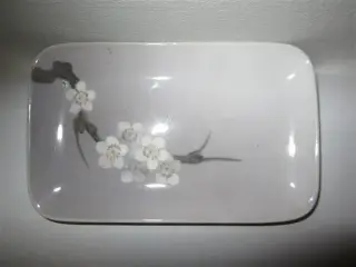 Askebæger aflang