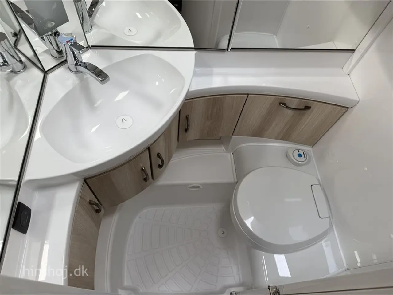 Billede 7 - 2026 - Hobby De Luxe 460 LU 2026 Hobby De Luxe 460 LU Se den hos Hinshøj Caravan