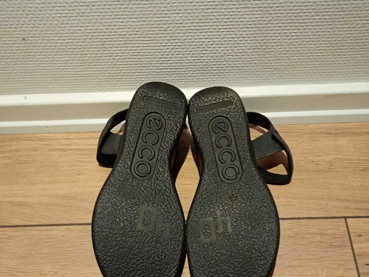 Billede 2 - Fine damesandaler, Ecco, str. 40. Som nye.