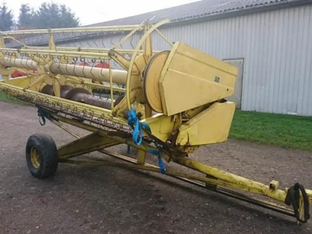 Billede 1 - New Holland 13"