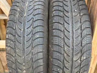 2 stk fine 165/70-14 nyere vinterdæk 