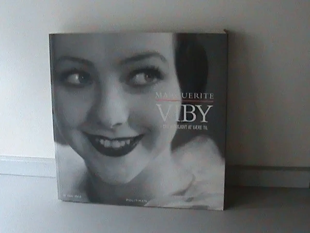 Billede 1 - Bog: Marguerite Viby - det var sjovt at være til