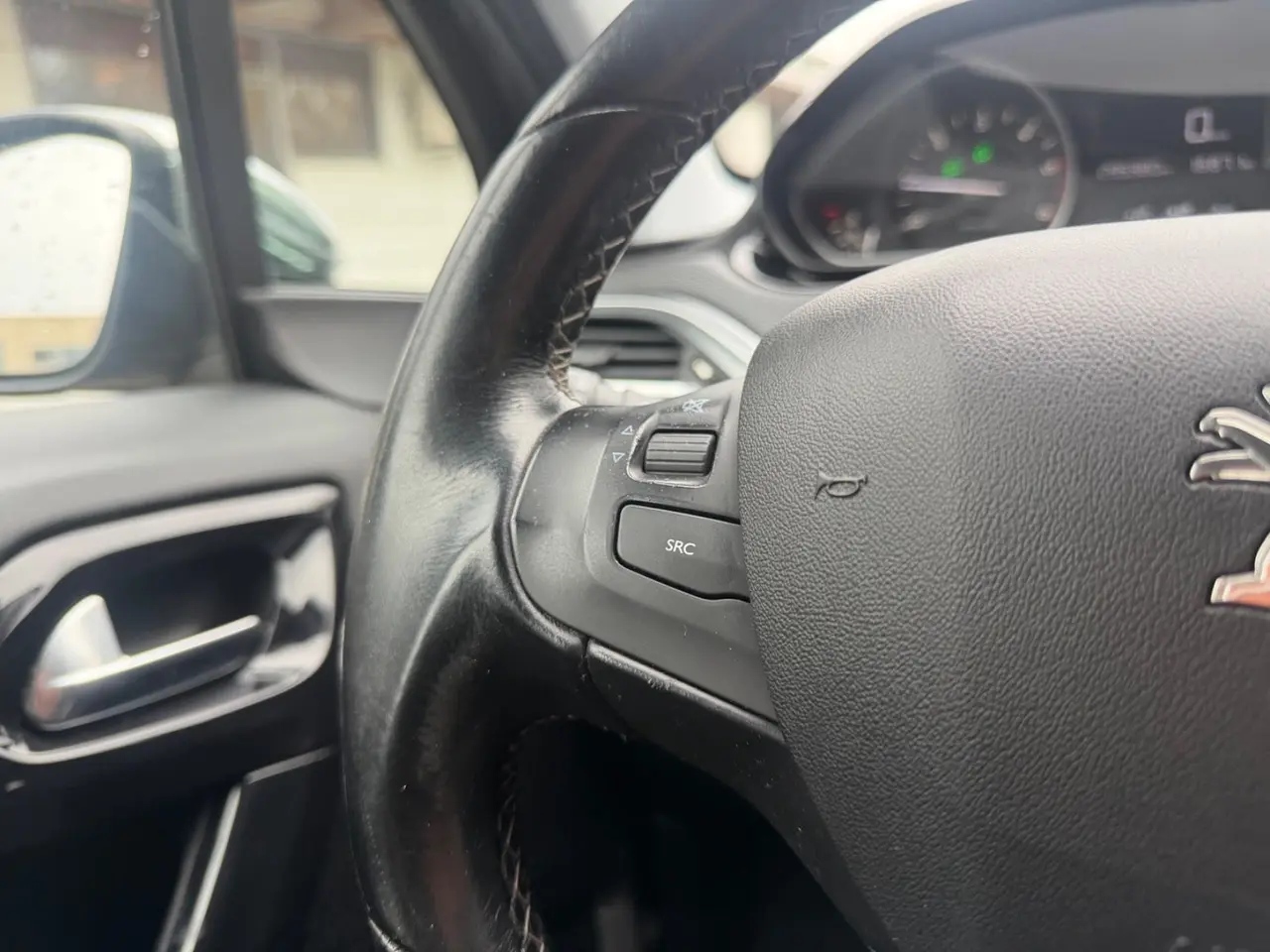Billede 23 - Peugeot 208 1,6 BlueHDi 100 Chili Sky+