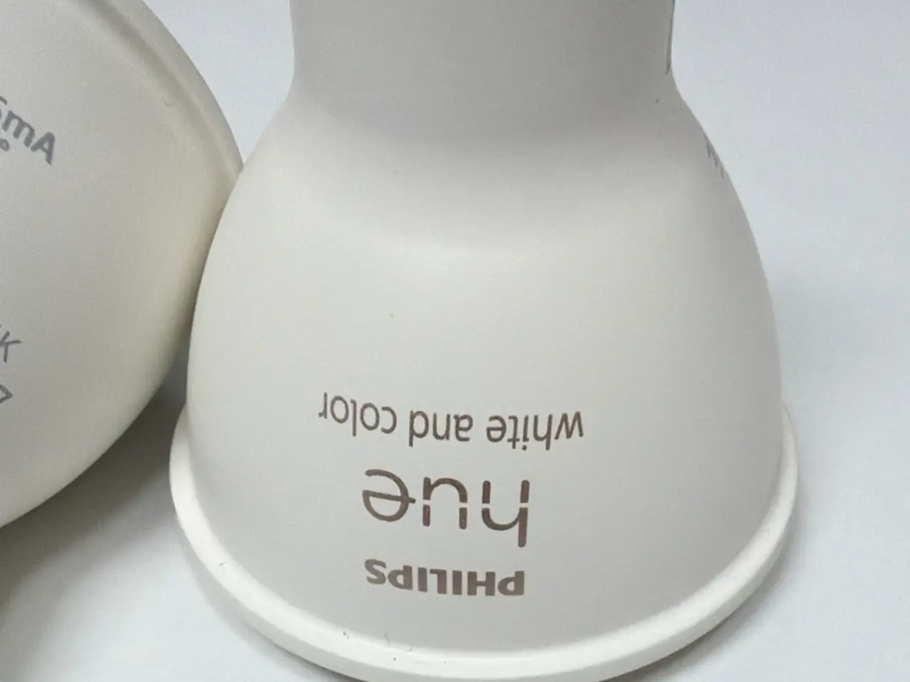 Billede 2 - 2 stk. Philips Hue GU10 – White & Color Ambiance