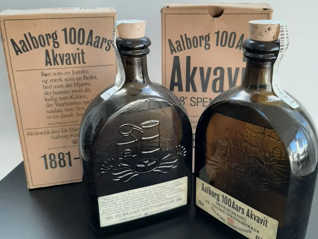 Billede 2 - 100 aars Aalborg Akvavit