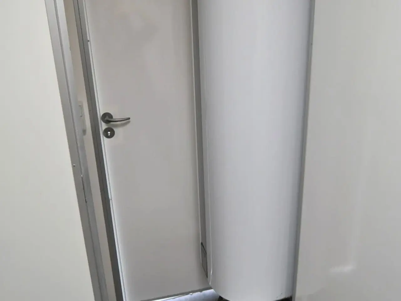 Billede 9 - Badvogn 2x4 med oliefyr