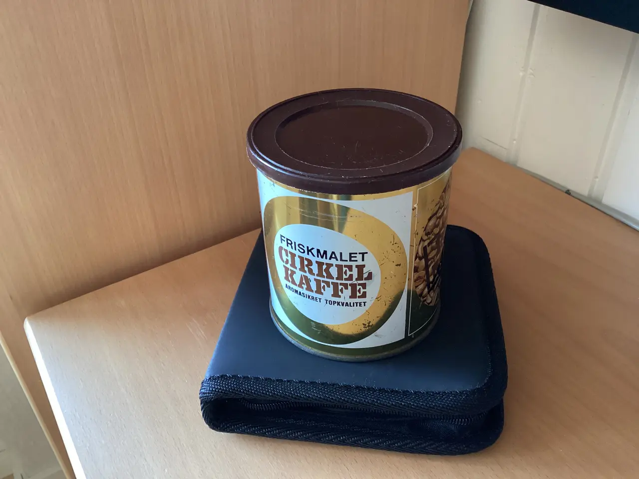 Billede 2 - Gl. Cirkel kaffedåse