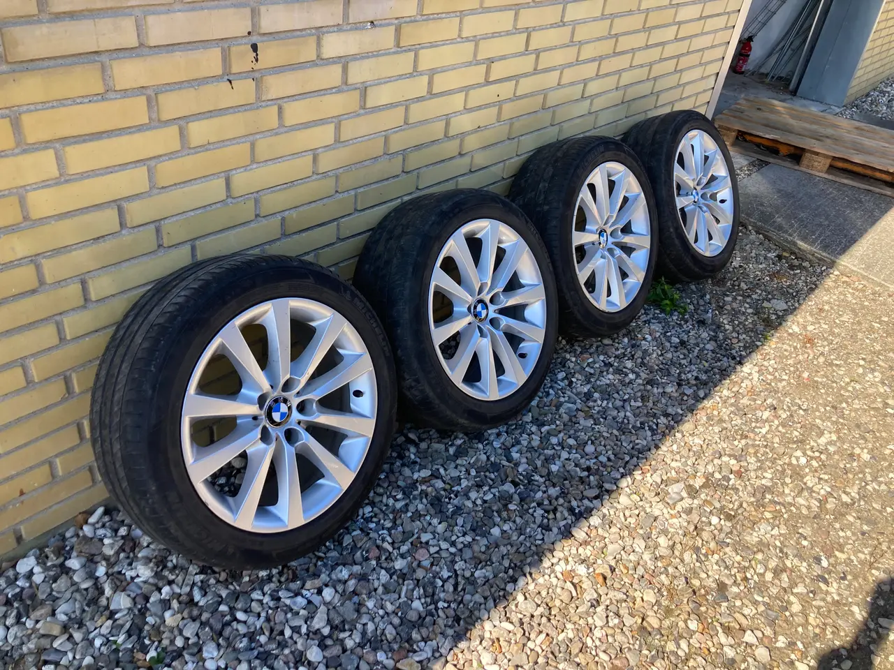 Billede 2 - BMW originale alufælge med run flat dæk