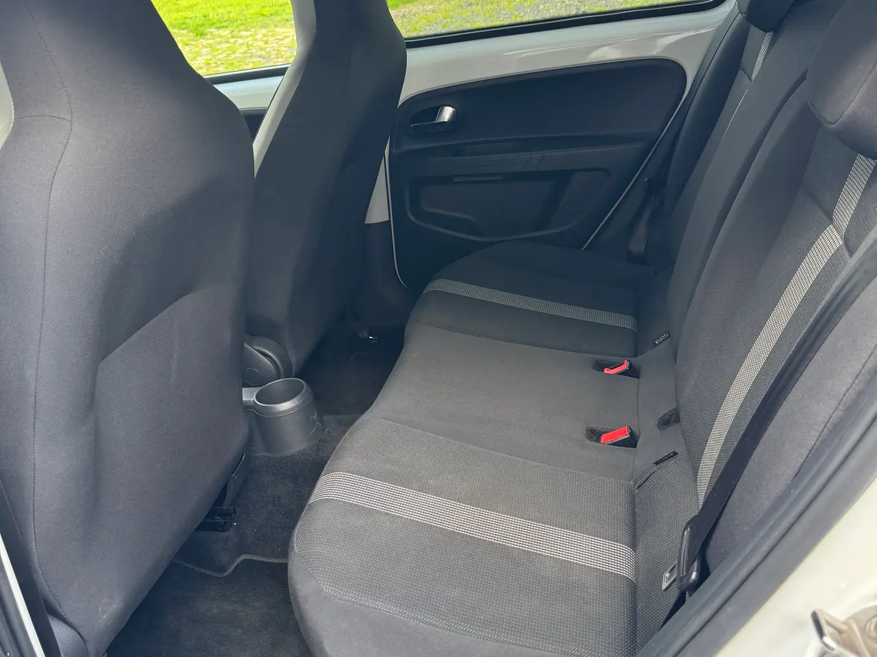 Billede 5 - VW E-Up 2017
