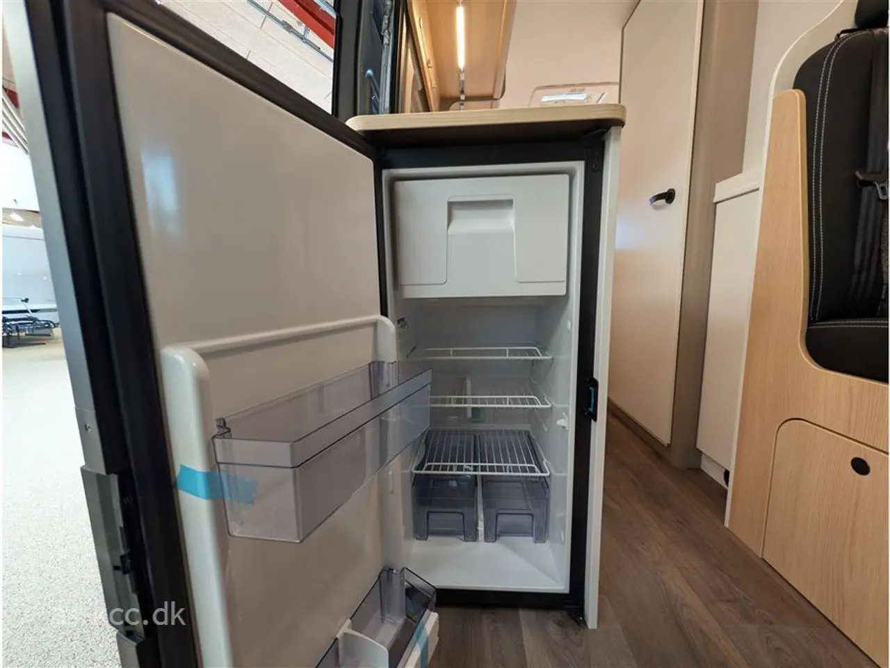 Billede 25 - 2027 - LMC Innovan Pure 640 LMC Innovan Pure 640 – 2027 med automat gear.