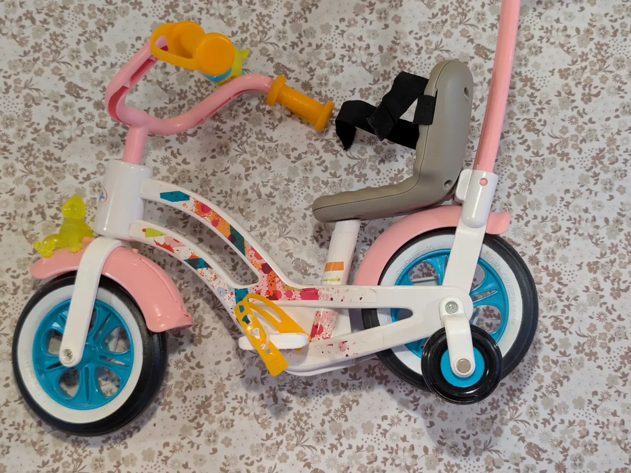 Billede 2 - Baby Born cykel med cykelhjelm