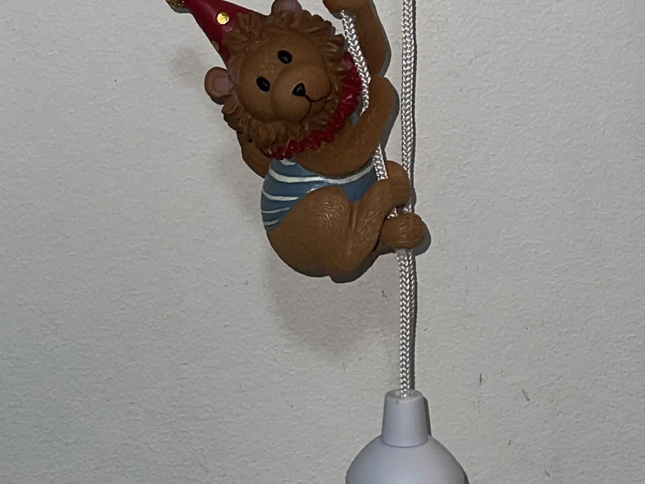 Billede 3 - Loftlampe med figur LED pære