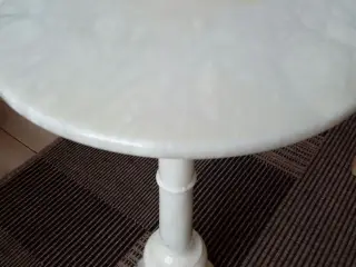Hvid Rundt bord