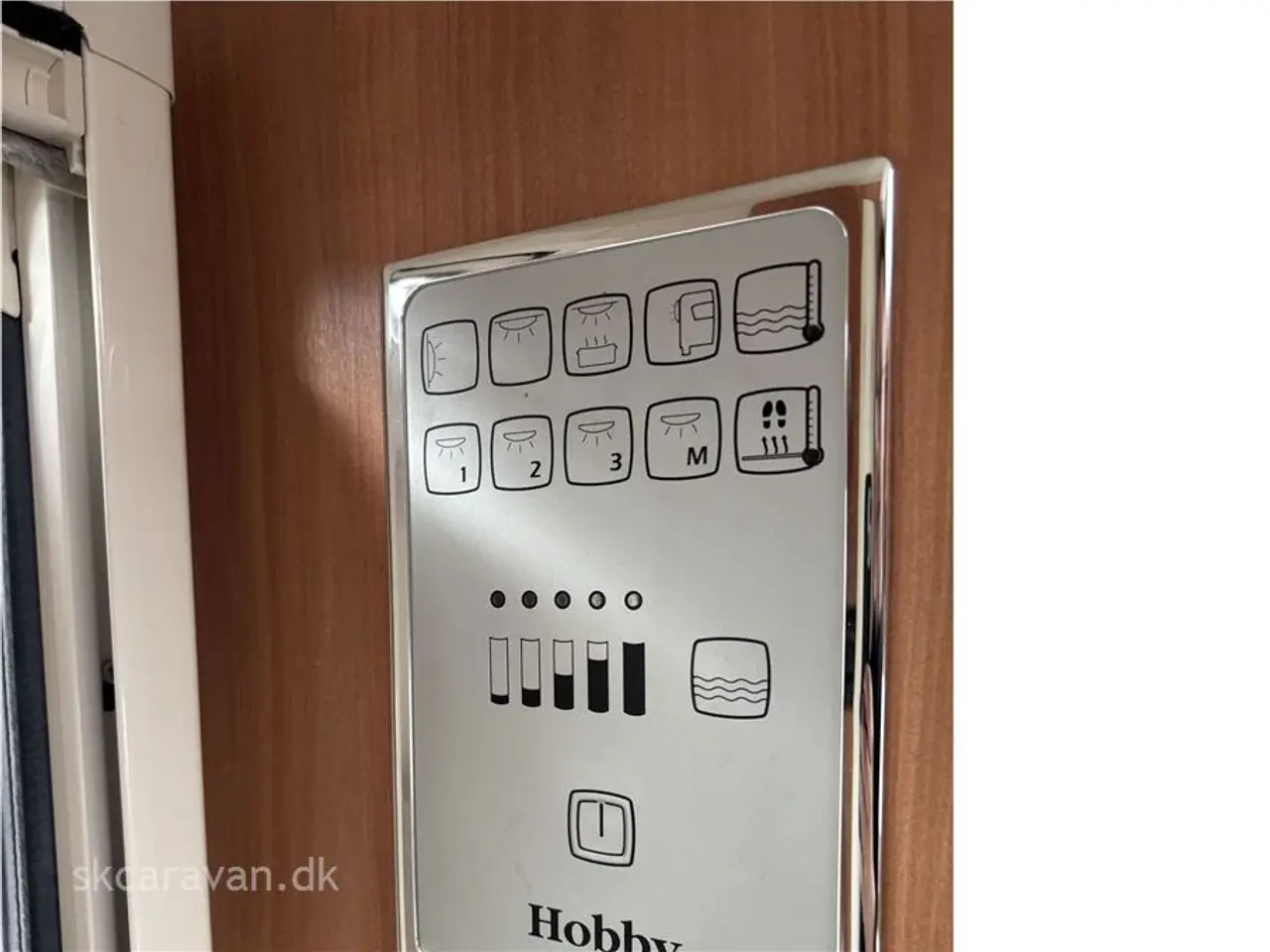 Billede 11 - 2013 - Hobby De Luxe 460 UFe   Pæn og velholdt campingvogn