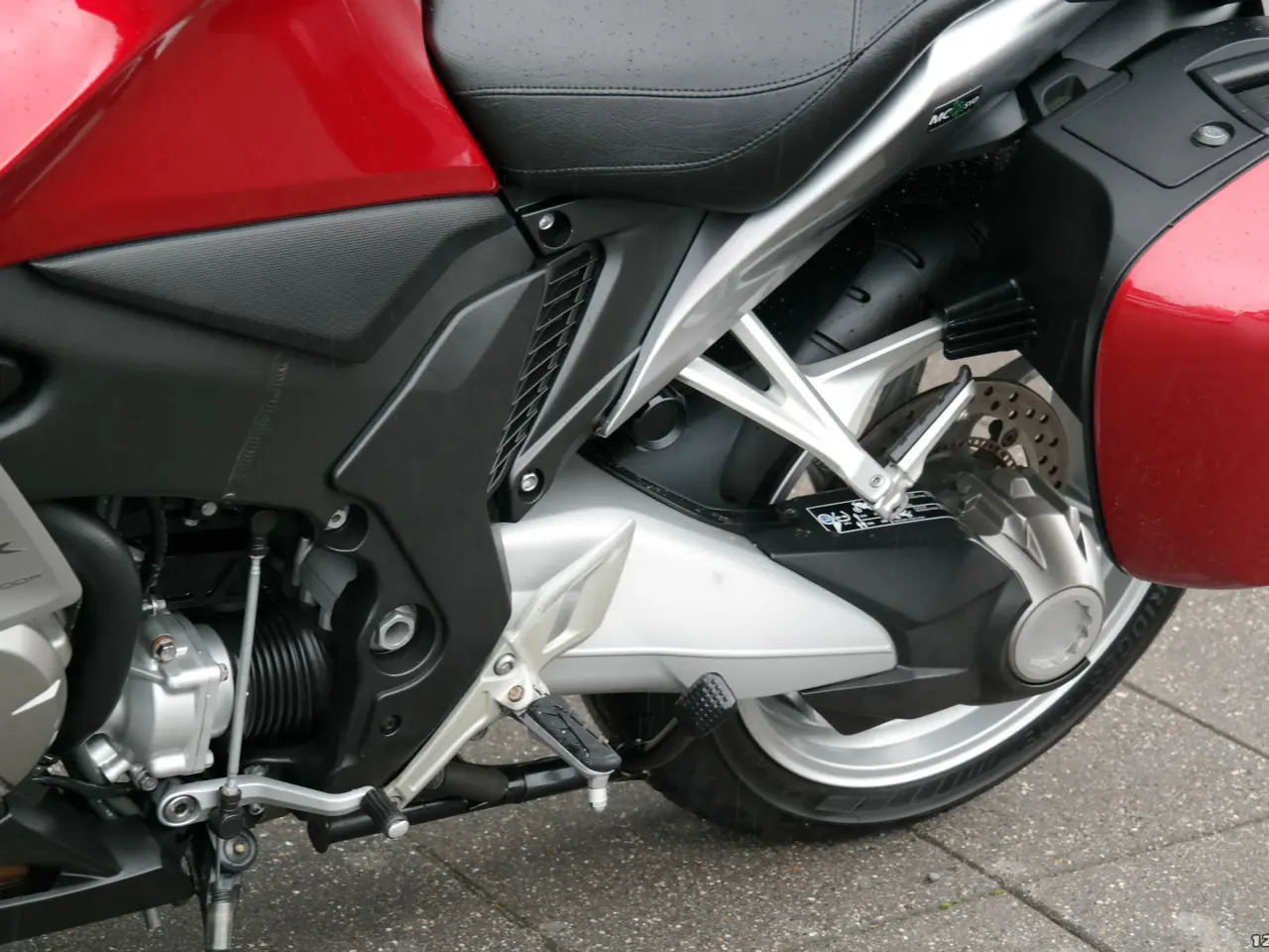 Billede 26 - Honda VFR 1200 F MC-SYD BYTTER GERNE