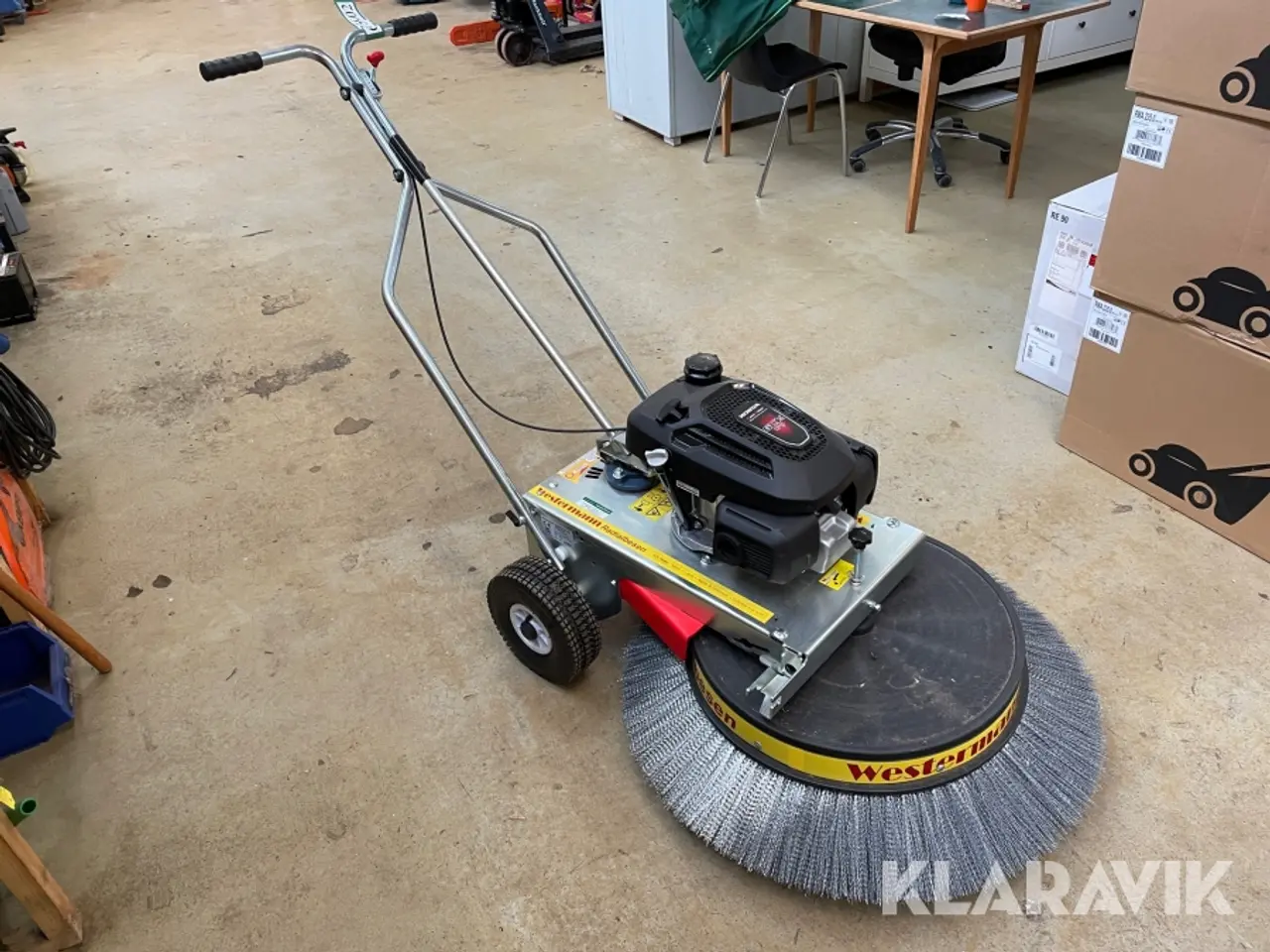 Billede 3 - Fejemaskine Westermann Honda GCVx170