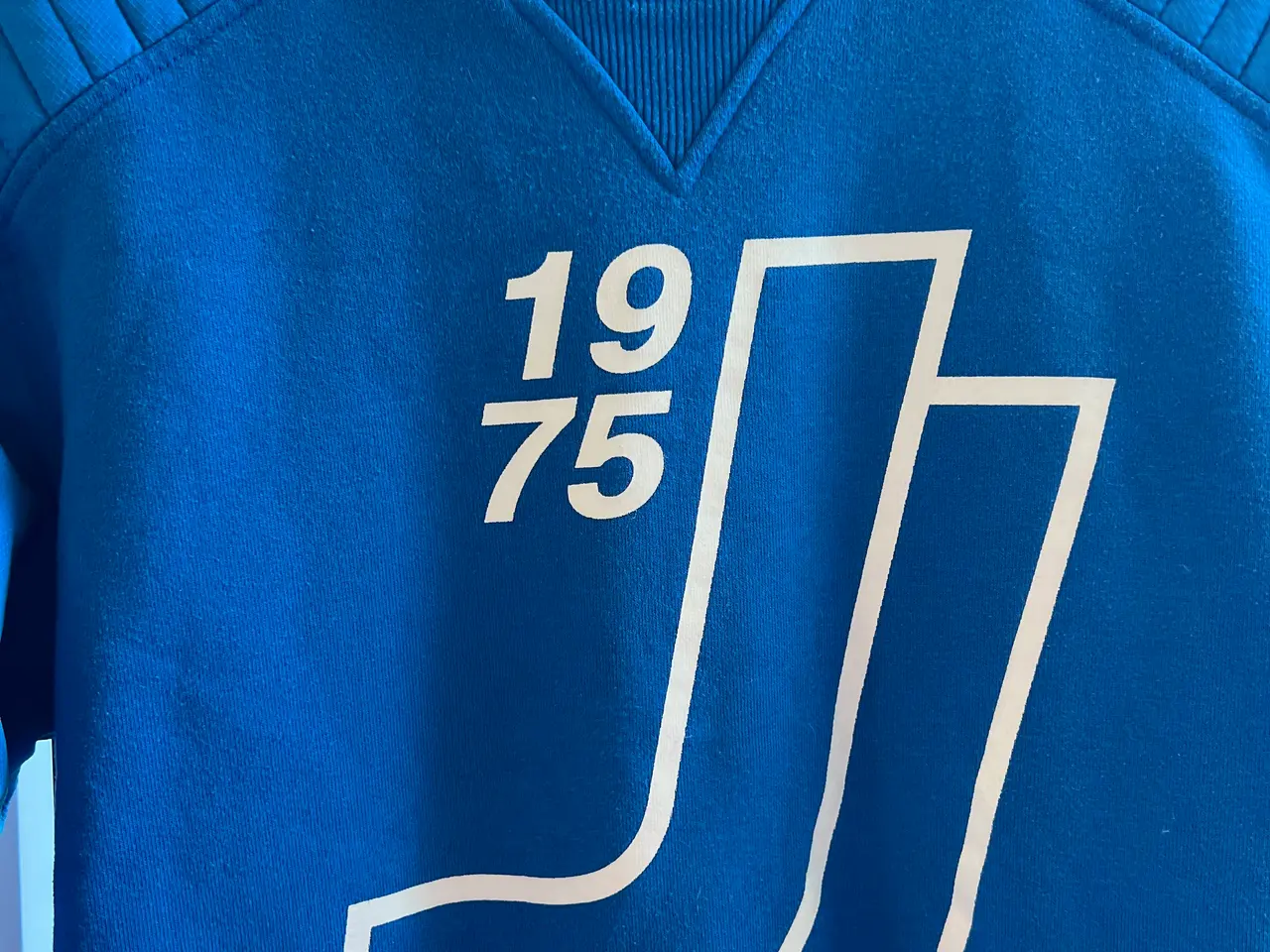 Billede 2 - Blå Sweatshirt fra Core Str. M