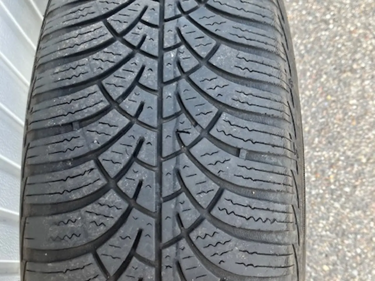 Billede 4 - 4 stålfælge 15” med slidte Goodyear-vinterdæk