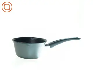 Kasserolle med teflon (str. 17 x 32 cm)